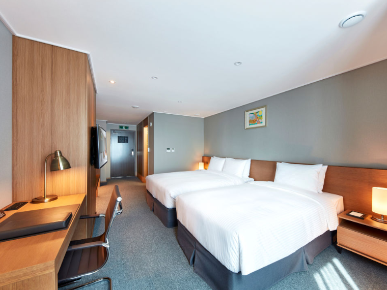 room-card-img-0